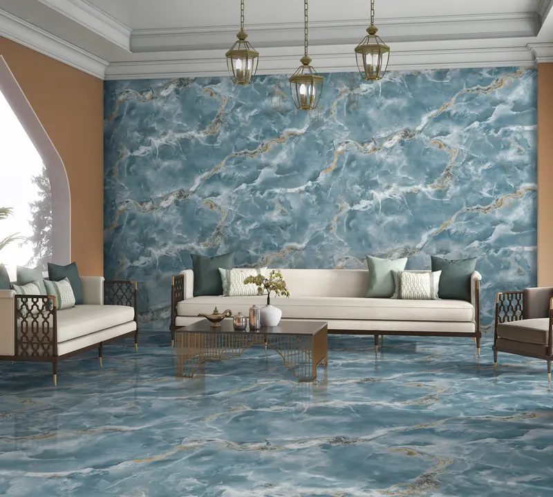 Salon avec grès cérame effet onyx bleu au sol et au mur